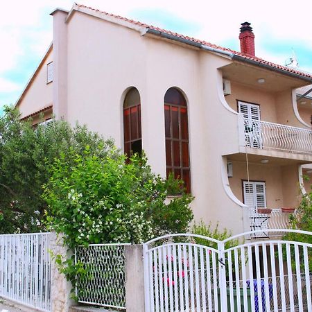 Apartments Sunag Σίμπενικ Εξωτερικό φωτογραφία