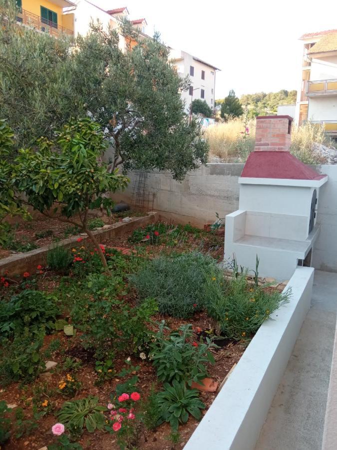 Apartments Sunag Σίμπενικ Εξωτερικό φωτογραφία
