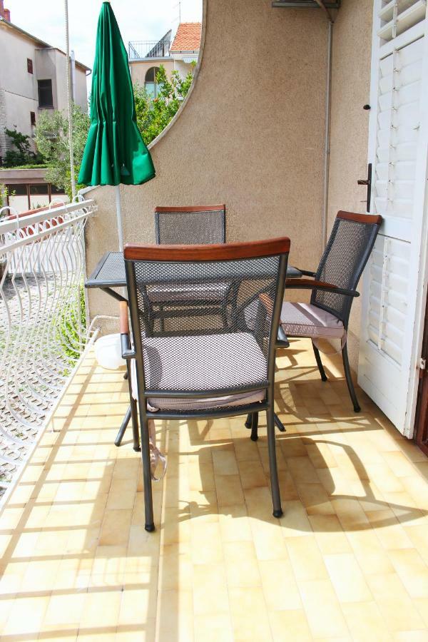 Apartments Sunag Σίμπενικ Εξωτερικό φωτογραφία